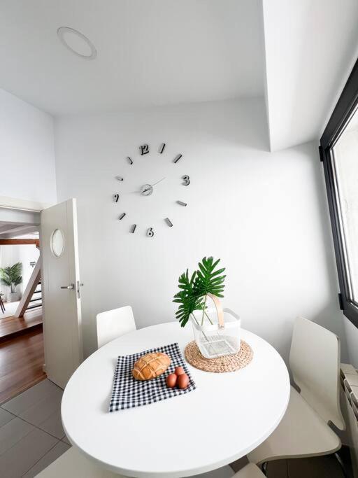 Centrico Apartamento Recien Reformado. ซานตานเดร์ ภายนอก รูปภาพ